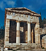Храм в антах - Сокровищница афинян 