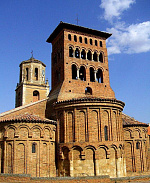 Array Церковь Сан-Тирсо 
