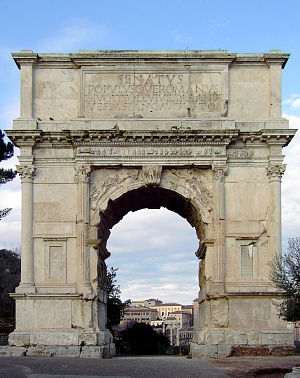  Триумфальная арка Тита Домициан